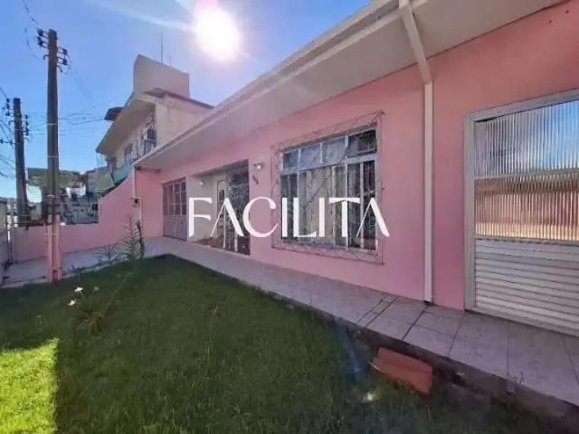 Casa / Sobrado para Locação em São José/SC Areias 3 Quartos