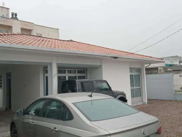 Casa / Sobrado para Locação em São José/SC Areias 3 Quartos