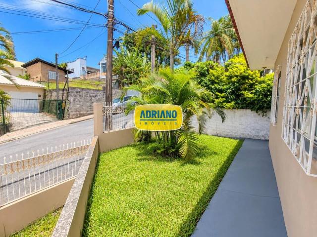 Casa / Sobrado para Locação em São José/SC Areias 2 Quartos