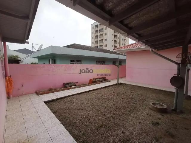 Casa / Sobrado para Locação em São José/SC Areias 4 Quartos