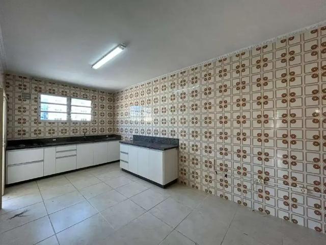 Casa / Sobrado para Locação em São José/SC Barreiros 3 Quartos