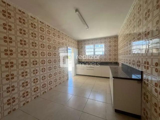 Casa / Sobrado para Locação em São José/SC Barreiros 3 Quartos