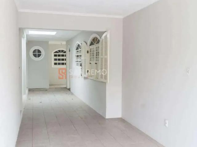 Casa / Sobrado para Locação em São José/SC Barreiros 3 Quartos