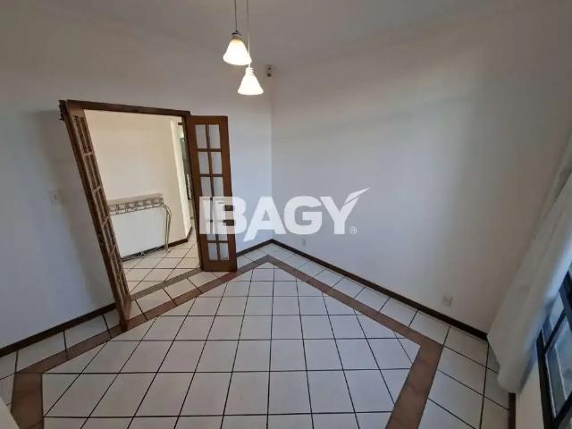Casa / Sobrado para Locação em São José/SC Barreiros 3 Quartos