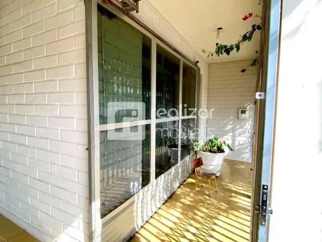 Casa / Sobrado para Locação em São José/SC Barreiros 3 Quartos