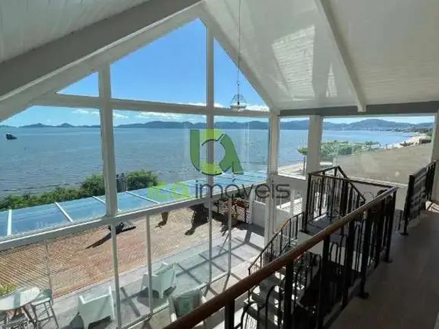 Casa / Sobrado para Locação em São José/SC Barreiros 2 Quartos