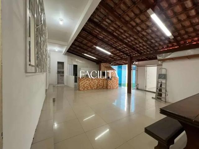 Casa / Sobrado para Locação em São José/SC Barreiros 4 Quartos