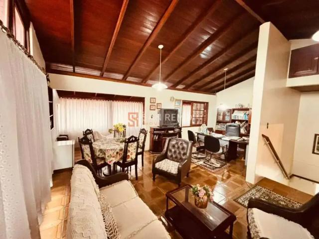 Casa / Sobrado para Locação em São José/SC Barreiros 4 Quartos