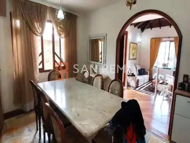 Casa / Sobrado para Locação em São José/SC Barreiros 5 Quartos