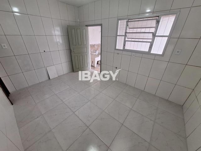Casa / Sobrado para Locação em São José/SC Barreiros 6 Quartos