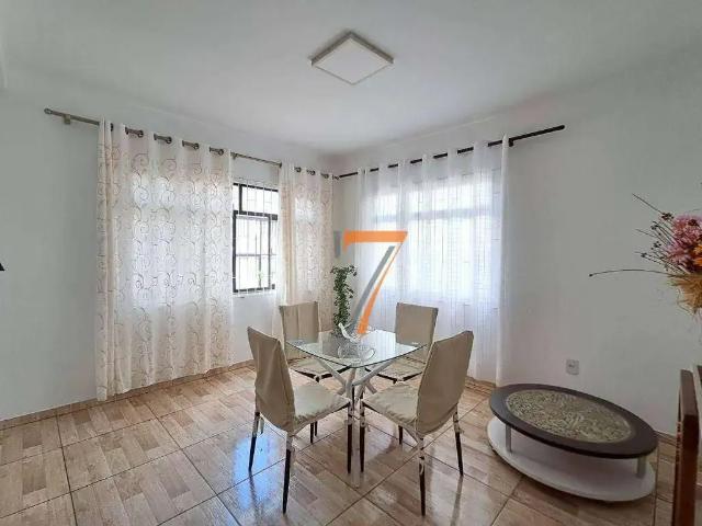 Casa / Sobrado para Locação em São José/SC Barreiros 6 Quartos