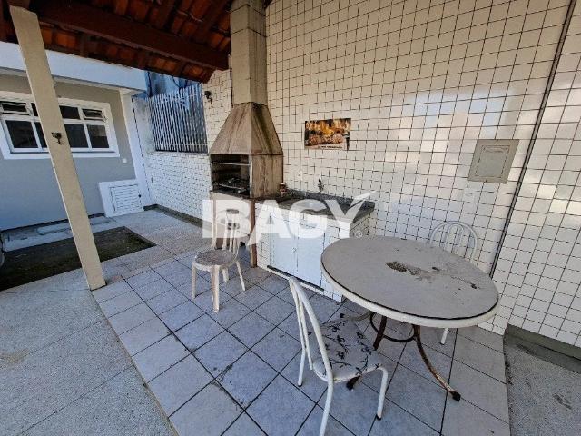 Casa / Sobrado para Locação em São José/SC Bela Vista 1 Quartos