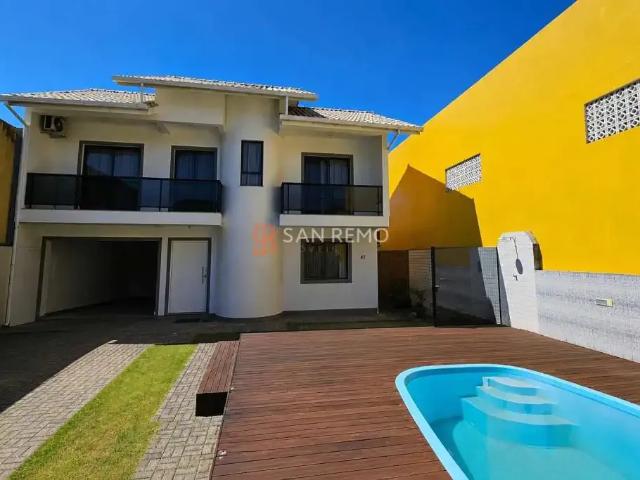 Casa / Sobrado para Locação em São José/SC Barreiros 3 Quartos