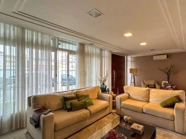 Casa / Sobrado para Locação em São José/SC Campinas 3 Quartos