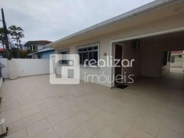 Casa / Sobrado para Locação em São José/SC Campinas 3 Quartos