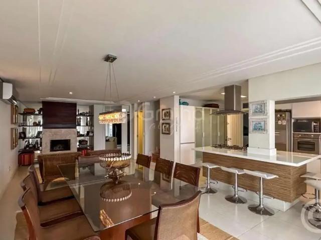 Casa / Sobrado para Locação em São José/SC Campinas 3 Quartos