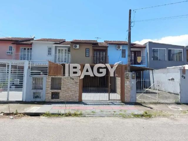 Casa / Sobrado para Locação em São José/SC Forquilhas 2 Quartos
