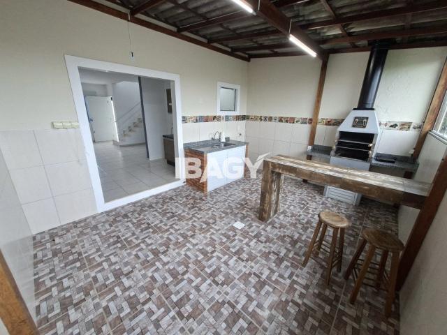 Casa / Sobrado para Locação em São José/SC San Marino 2 Quartos