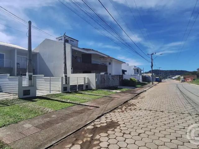 Casa / Sobrado para Locação em São José/SC Forquilhas 2 Quartos