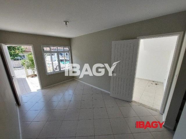 Casa / Sobrado para Locação em São José/SC Forquilhas 3 Quartos