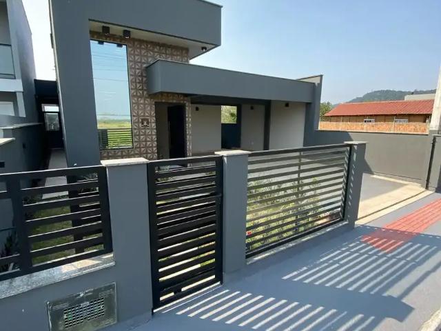 Casa / Sobrado para Locação em São José/SC Forquilhas 3 Quartos