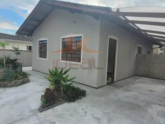 Casa / Sobrado para Locação em São José/SC Forquilhinhas 3 Quartos