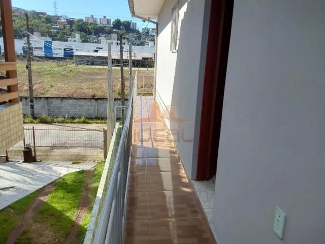Casa / Sobrado para Locação em São José/SC Forquilhinhas 3 Quartos