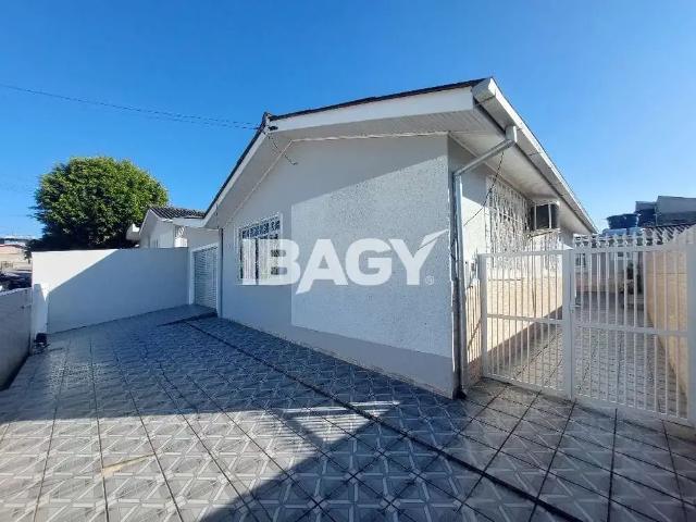 Casa / Sobrado para Locação em São José/SC Forquilhinhas 4 Quartos