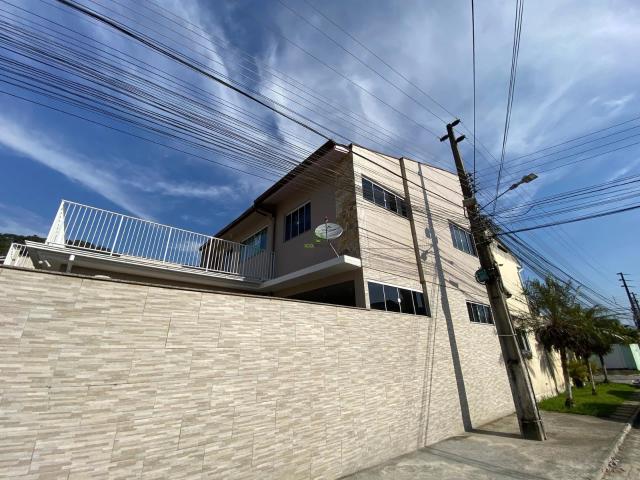 Casa / Sobrado para Locação em São José/SC Ipiranga 2 Quartos