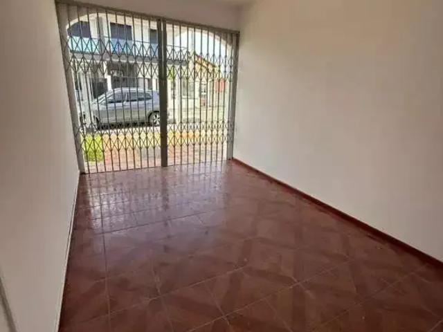 Casa / Sobrado para Locação em São José/SC Ipiranga 3 Quartos