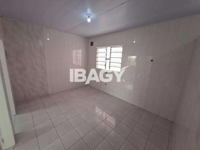 Casa / Sobrado para Locação em São José/SC Kobrasol 2 Quartos