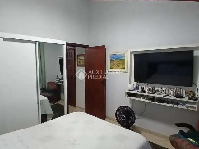 Casa / Sobrado para Locação em São José/SC Potecas 1 Quartos