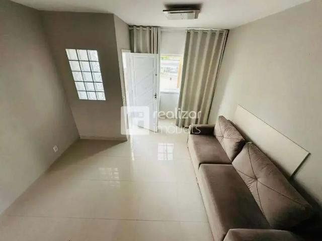 Casa / Sobrado para Locação em São José/SC Potecas 2 Quartos