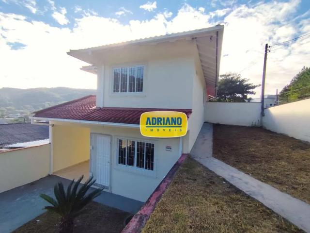 Casa / Sobrado para Locação em São José/SC Potecas 2 Quartos
