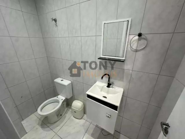 Casa / Sobrado para Locação em São José/SC Potecas 2 Quartos