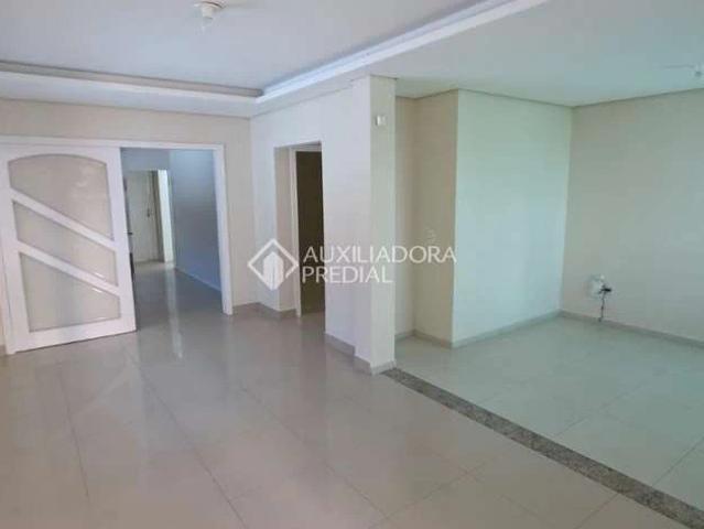 Casa / Sobrado para Locação em São José/SC Serraria 4 Quartos