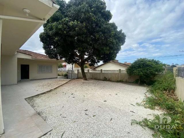 Casa / Sobrado para Locação em São José/SC Serraria 3 Quartos