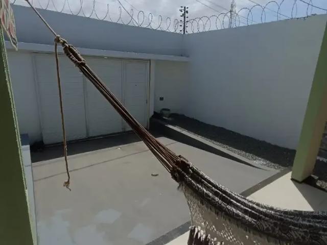 Casa / Sobrado para Locação em São Luís/MA Calhau 3 Quartos