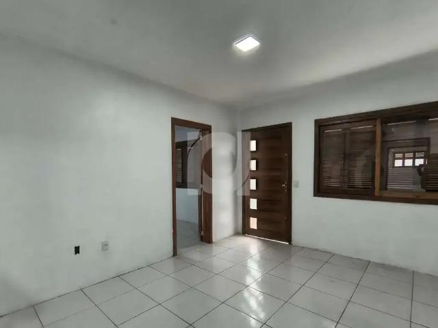 Casa / Sobrado para Locação em São Leopoldo/RS Campina 4 Quartos