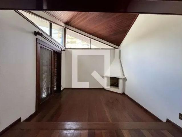 Casa / Sobrado para Locação em São Leopoldo/RS Centro 4 Quartos
