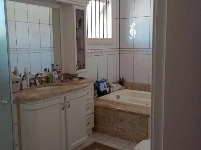 Casa / Sobrado para Locação em São Leopoldo/RS Cristo Rei 4 Quartos