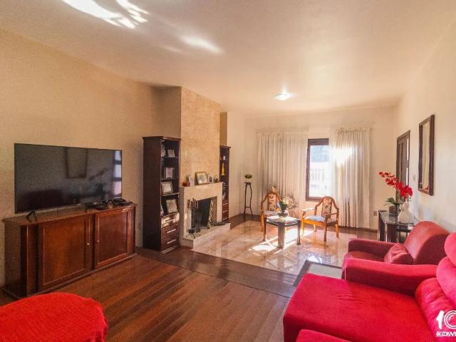Casa / Sobrado para Locação em São Leopoldo/RS Cristo Rei 4 Quartos