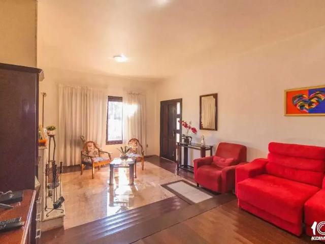 Casa / Sobrado para Locação em São Leopoldo/RS Cristo Rei 5 Quartos