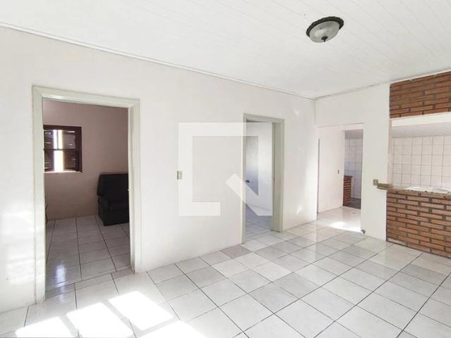 Casa / Sobrado para Locação em São Leopoldo/RS Feitoria 2 Quartos