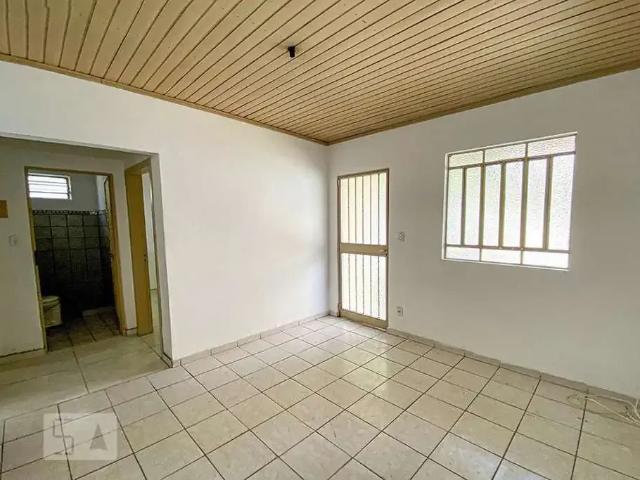 Casa / Sobrado para Locação em São Leopoldo/RS Feitoria 2 Quartos