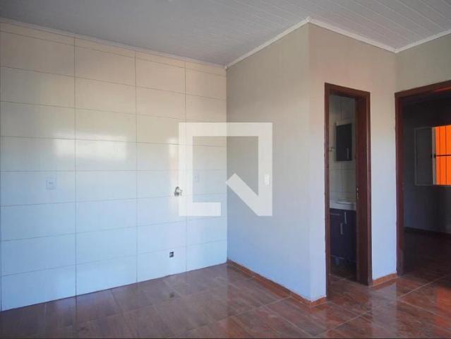 Casa / Sobrado para Locação em São Leopoldo/RS Vicentina 2 Quartos