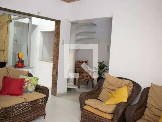 Casa / Sobrado para Locação em São Leopoldo/RS Vicentina 4 Quartos