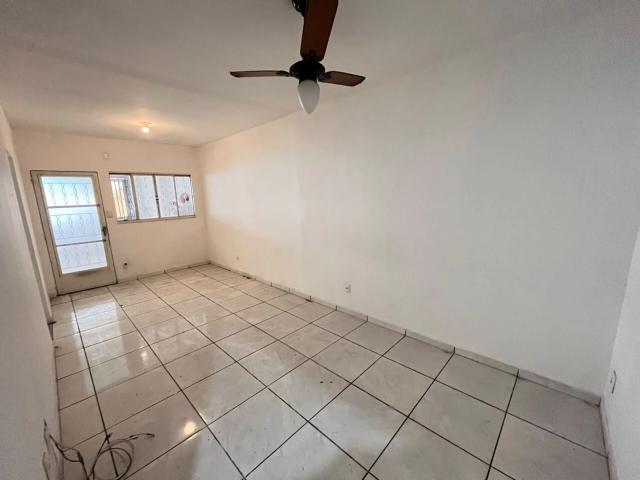Casa / Sobrado para Locação em São Paulo/SP Conjunto Residencial Butantã 3 Quartos