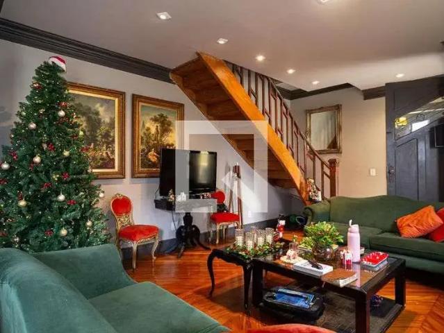 Casa / Sobrado para Locação em São Paulo/SP Consolação 4 Quartos
