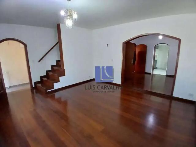 Casa / Sobrado para Locação em São Paulo/SP Caxingui 3 Quartos